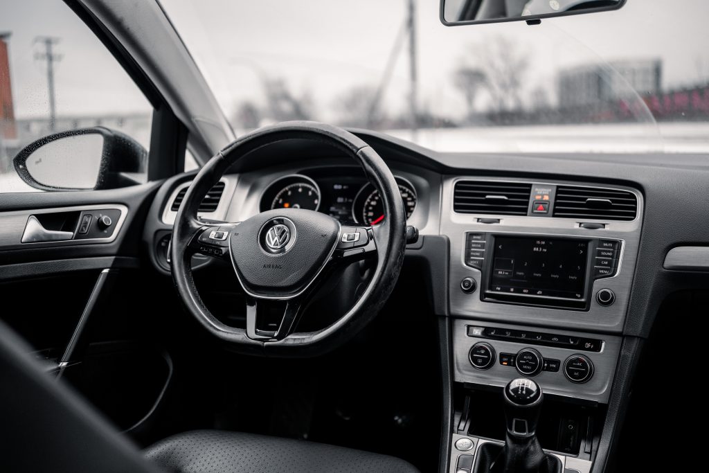 2017 Volkswagen Golf TSI