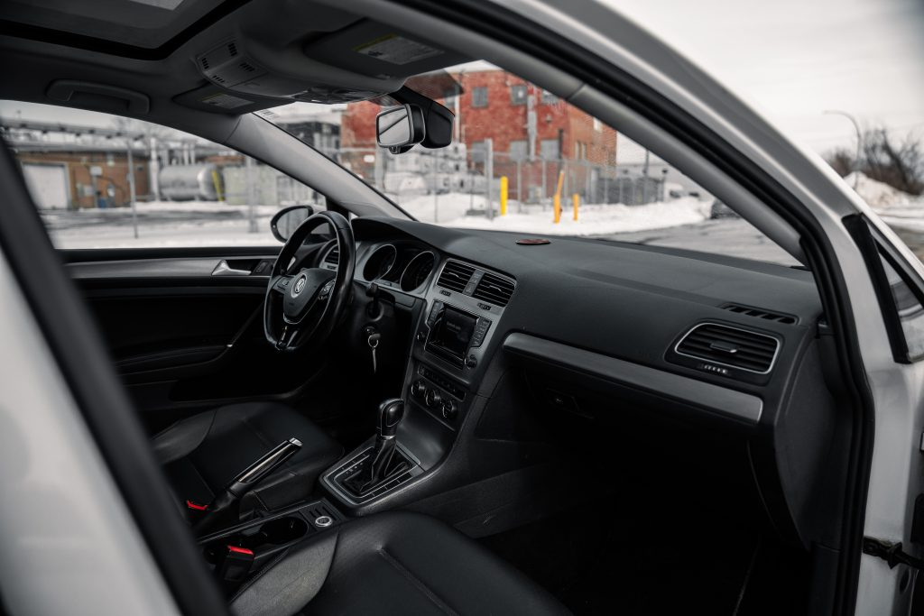 2015 Volkswagen Golf SOLD