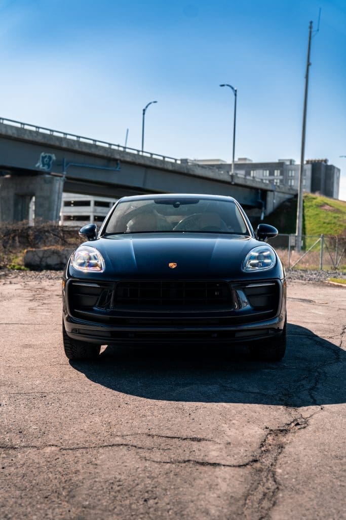 2023 Porsche Macan AWD