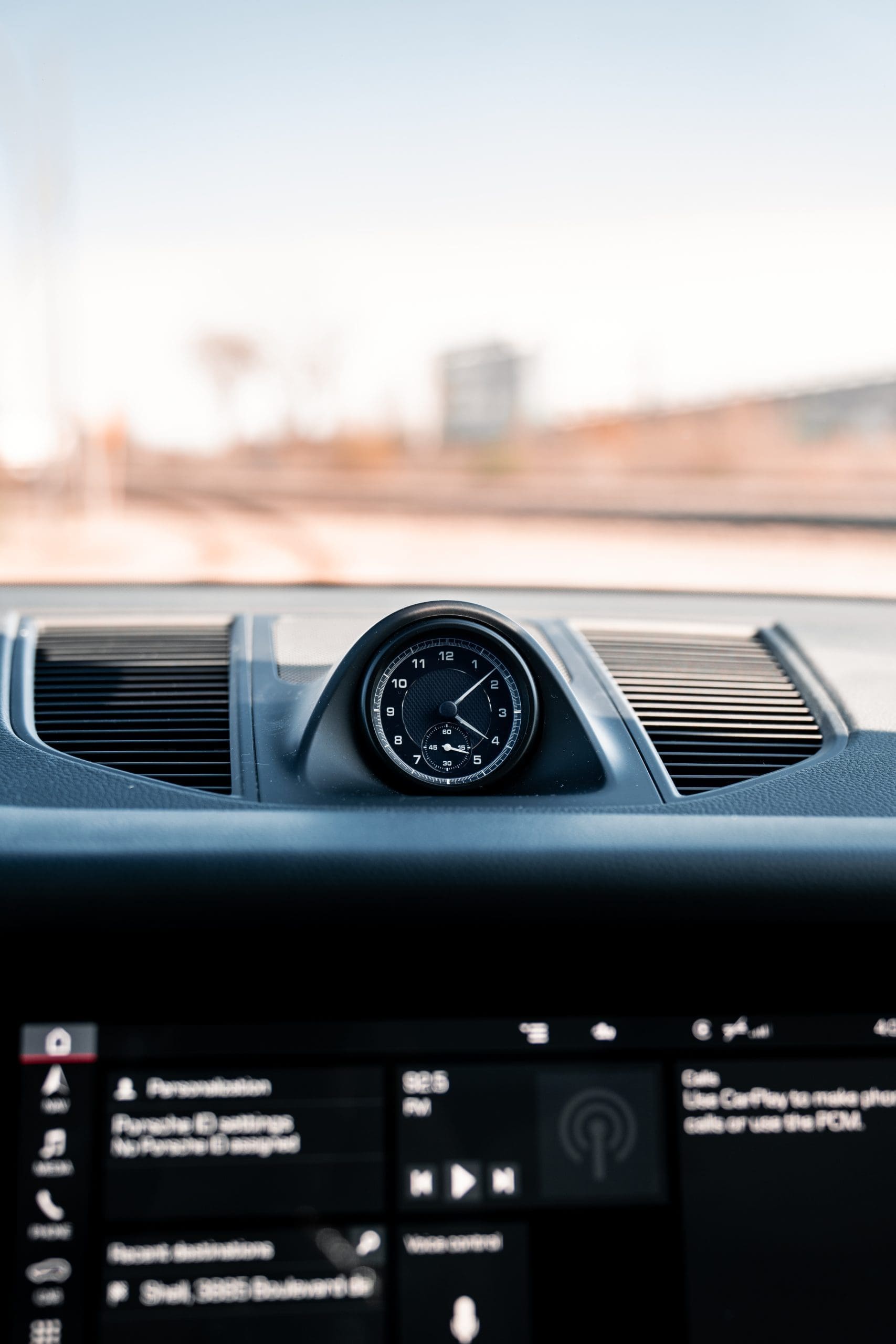 2023 Porsche Macan AWD