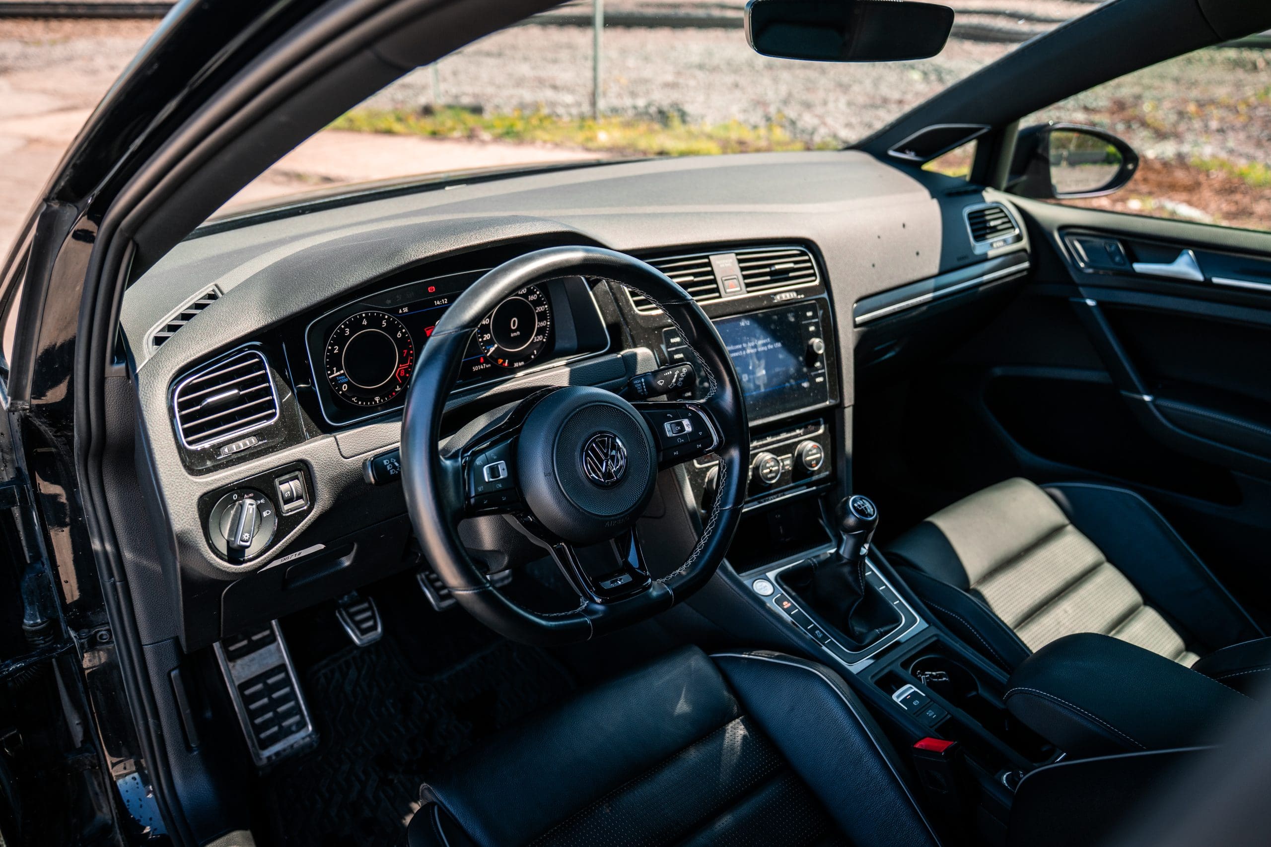 2018 Volkswagen Golf R SOLD