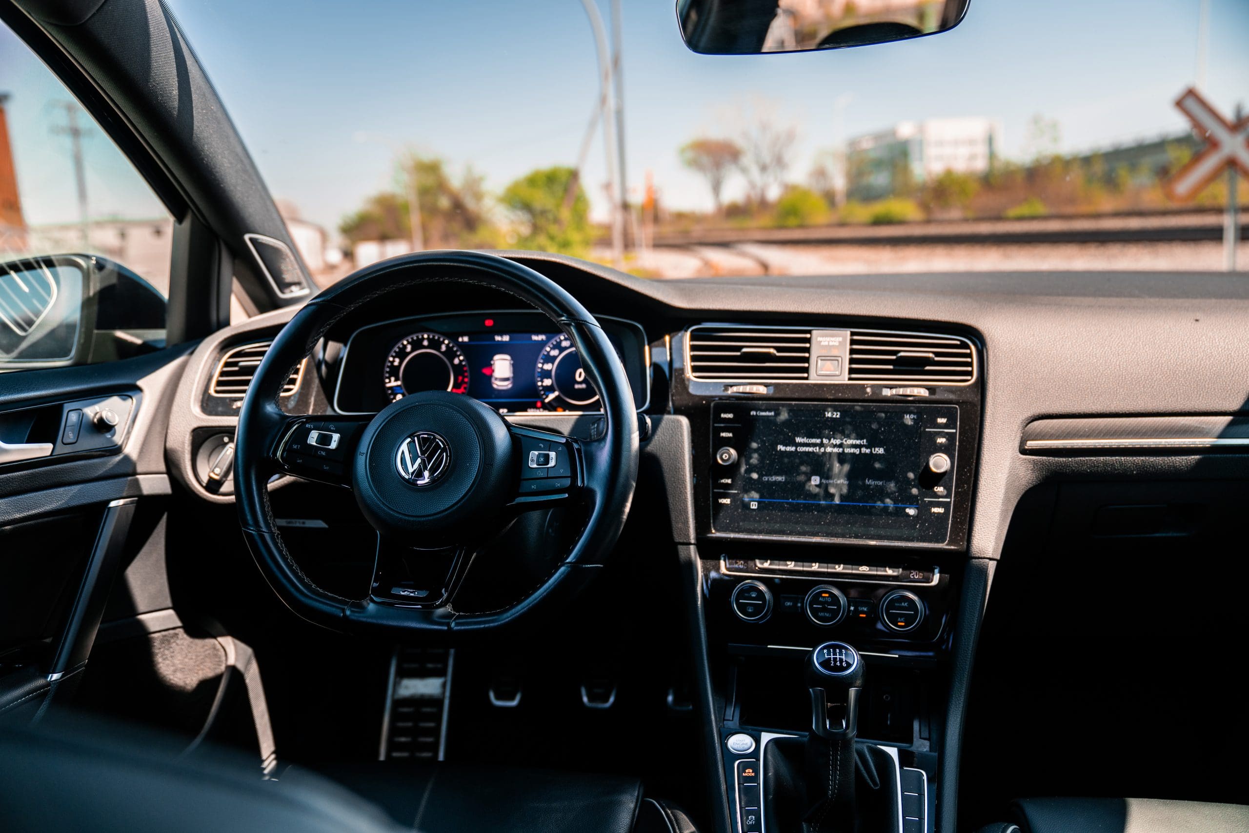 2018 Volkswagen Golf R SOLD